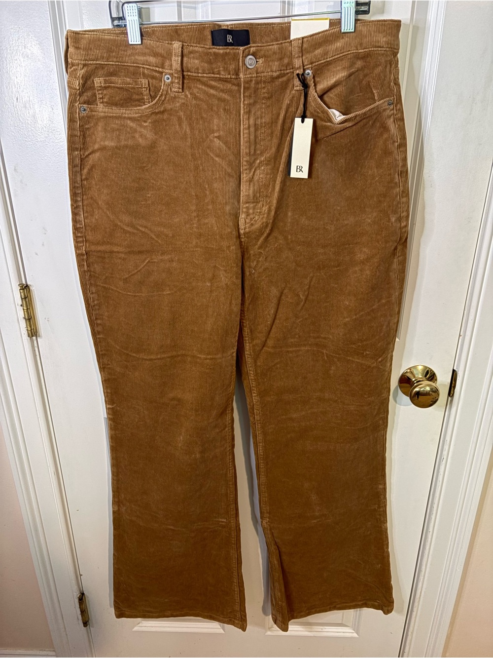 Banana Republic Women’s Corduroy Boot Cut Pants in Warm Tan